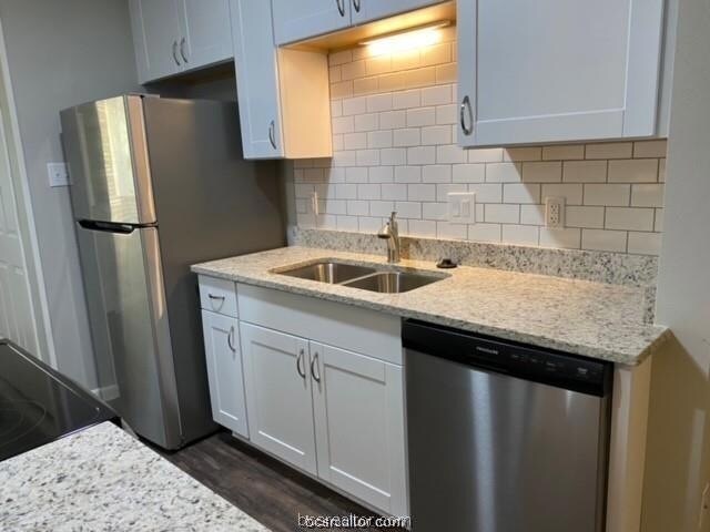 Building Photo - 1401 Airline Dr