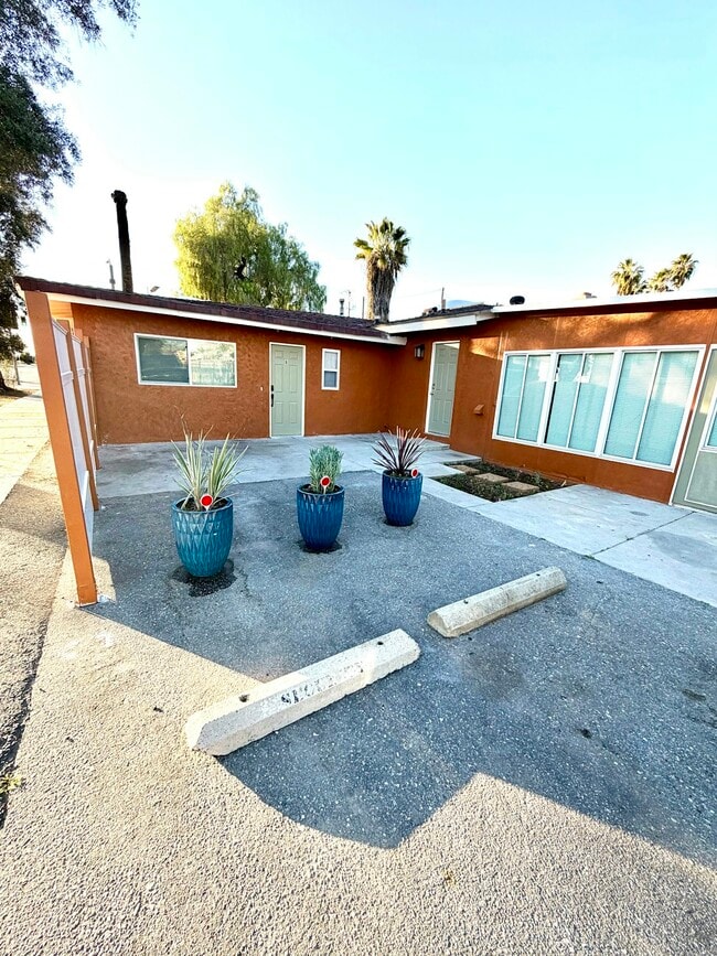 Building Photo - 14740 Perris Blvd