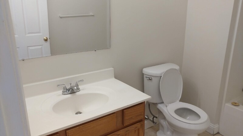 Building Photo - 12 Pratt St