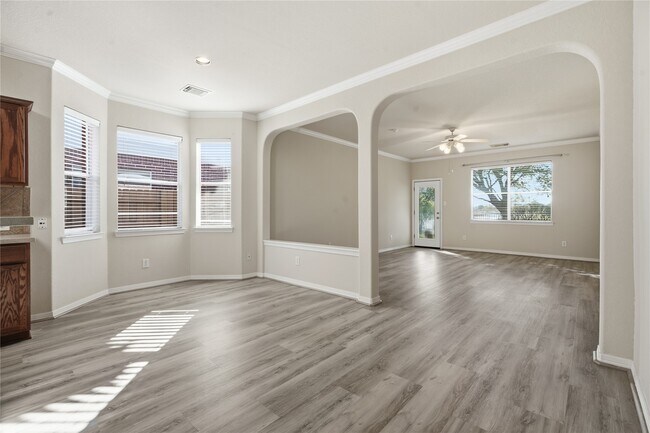 Building Photo - 2733 Domenico Ln