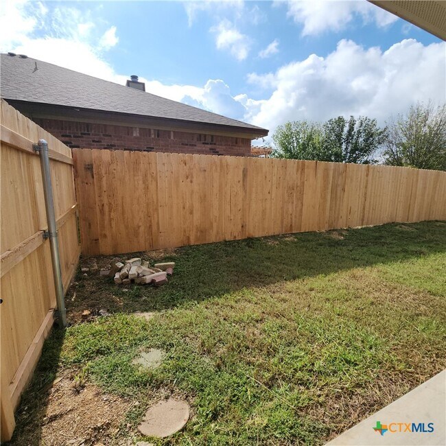 Building Photo - 3509 Lauren St