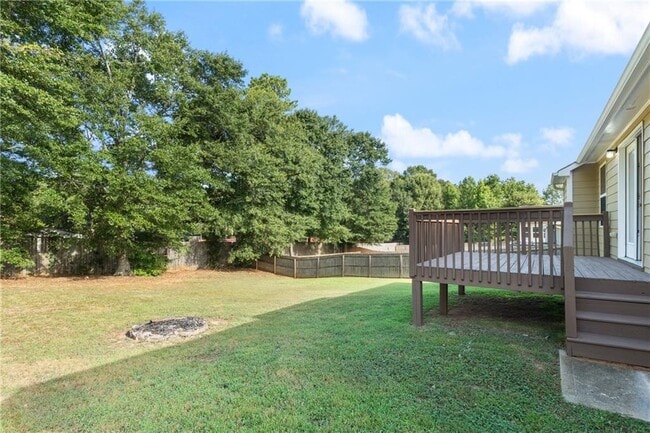 Building Photo - 52 Chimney Springs Dr SW