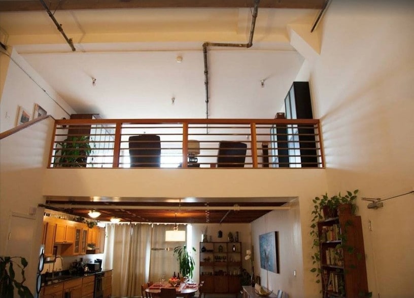 From middle of downstairs looking up at the master loft - 1924 Union St