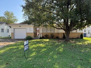 Building Photo - "Charming 3-Bedroom Home in Wichita's Hear...