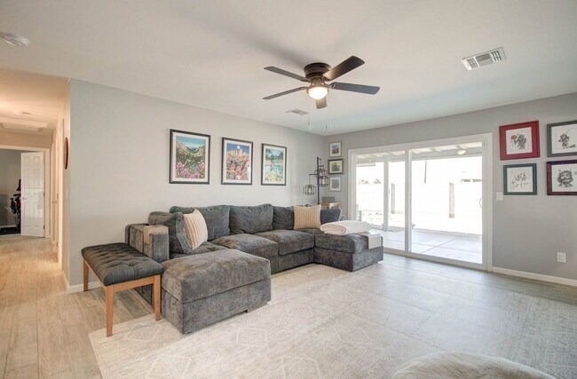 Building Photo - 17802 N 41st Ave