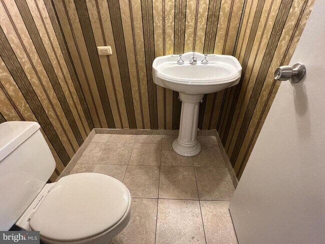 Building Photo - 11801 Rockville Pike