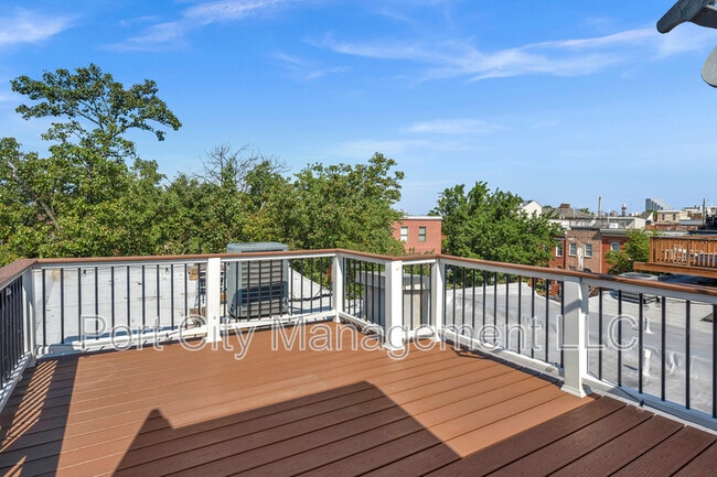 Building Photo - 1505 Byrd St