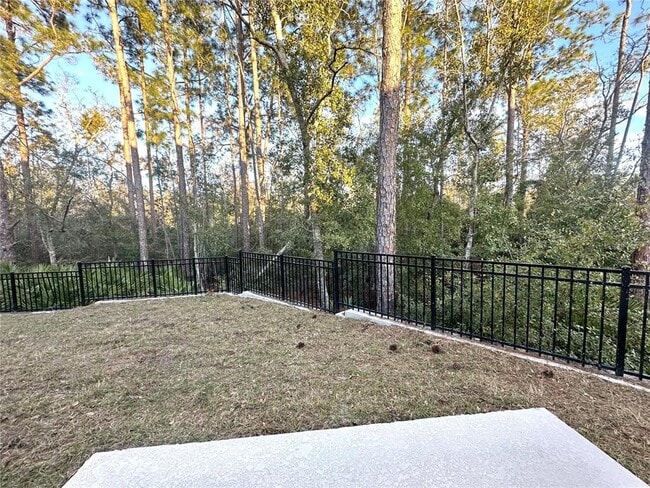 Building Photo - 2933 Canary Ave