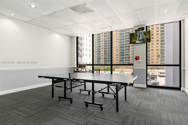 Building Photo - 2401 S Ocean Dr