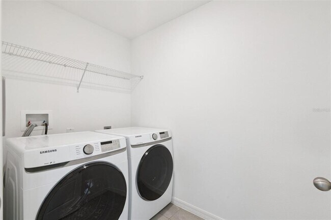 Building Photo - 13132 Bovet Ave