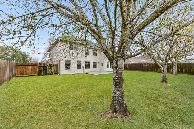 Building Photo - 4202 Parry Dr