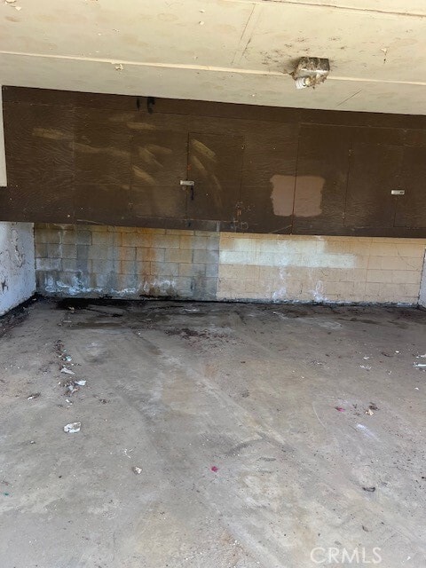 Building Photo - 238 N Pico Ave