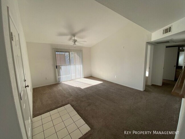 Building Photo - 555 E Silverado Ranch Blvd
