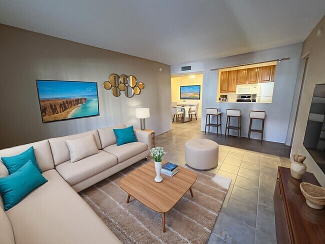 Building Photo - East side condo with community pool/spa/assigned covered parking place