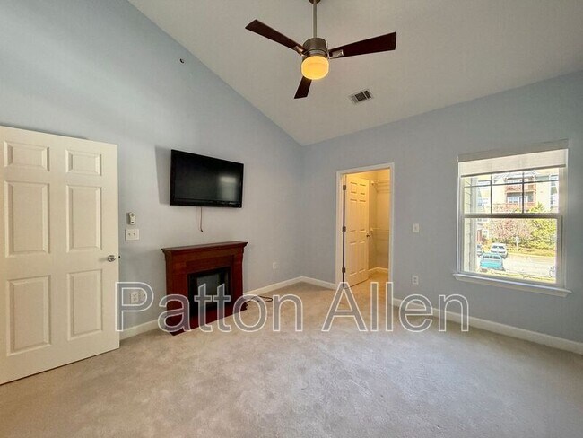 Building Photo - 1000 Olde Eastwood Village Blvd