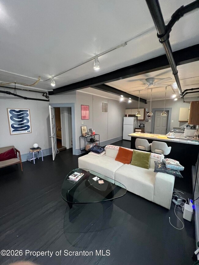 Building Photo - 2 St John St