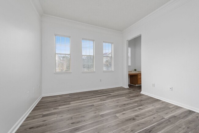 Building Photo - Beautiful 1 Bed 1 Bath with 1 car garage c...