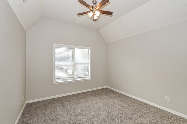 Building Photo - 1456 Albon Dr