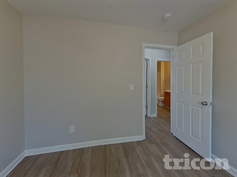 Building Photo - 1069 Coralbean Way