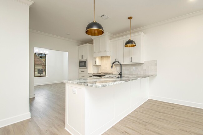 Building Photo - New Construction 4 bed 2 1/2 Bath, 2,310 s...