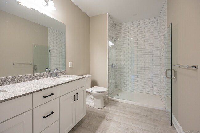 Building Photo - 213 Old Towne Rd