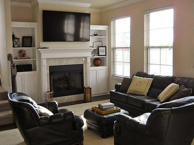 Building Photo - 538 N Keats Dr