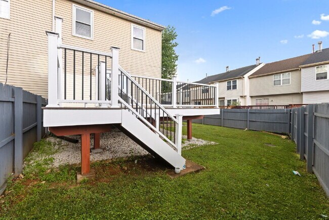 Building Photo - 59 Stoneway Pl