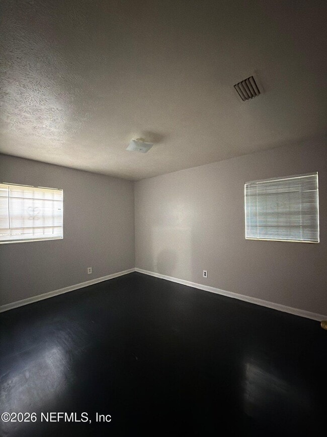 Building Photo - 3962 Winton Dr