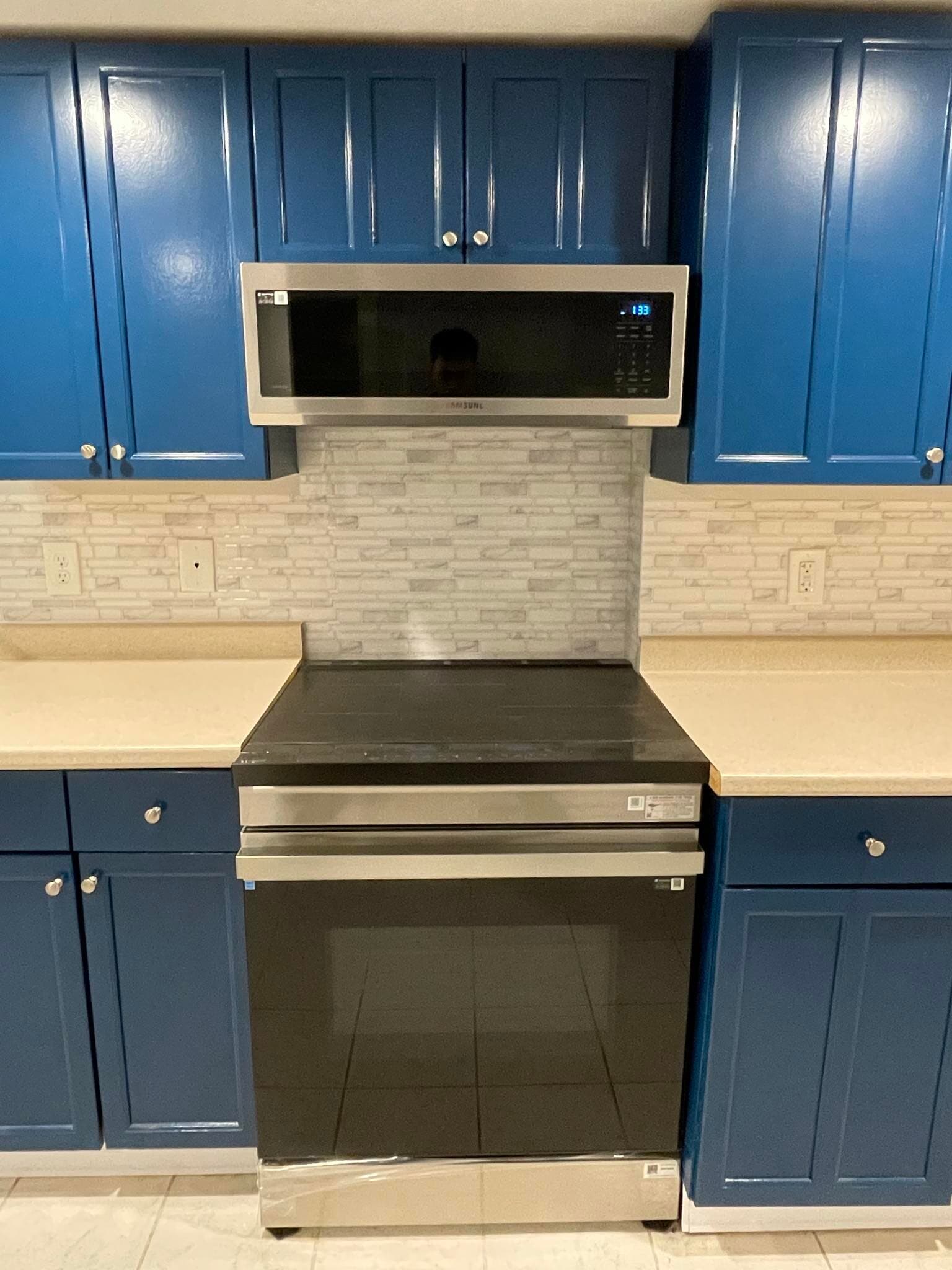 Building Photo - 94 5th St