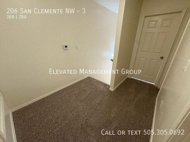 Building Photo - 206 San Clemente Ave NW