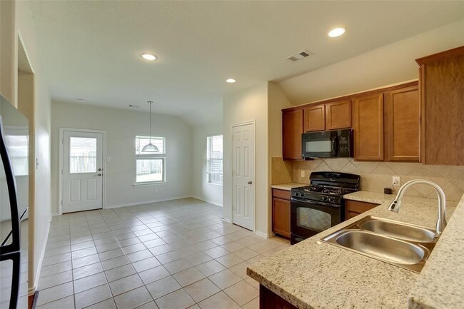 Building Photo - 8731 Sunny Gallop Dr