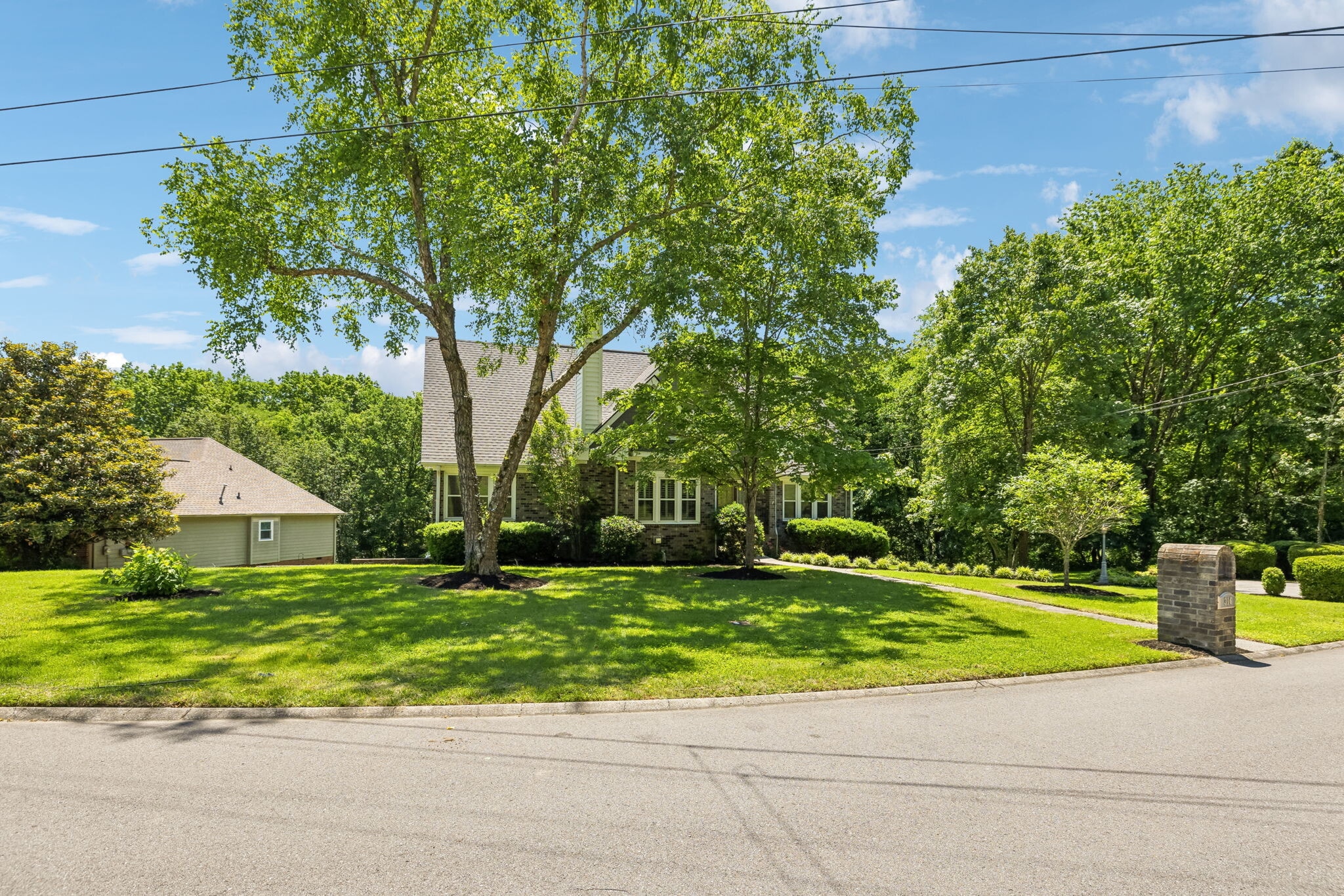 Building Photo - 316 McCoin Dr