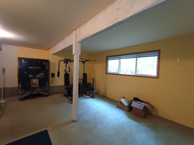 Building Photo - 2.5 Acres of Private Land in Poulsbo