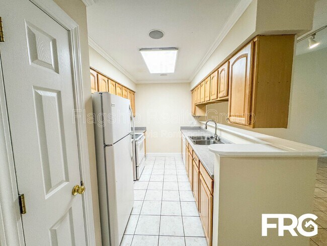 Building Photo - 149 Emily Dr