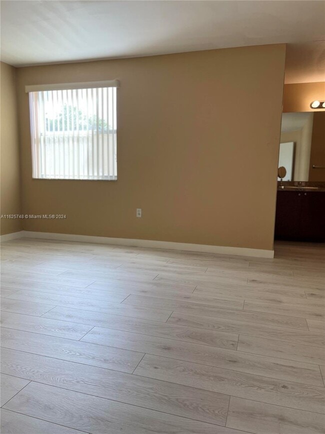 Building Photo - 6800 SW 45th Ln