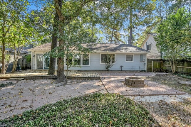 Building Photo - 9 Birchcane Dr