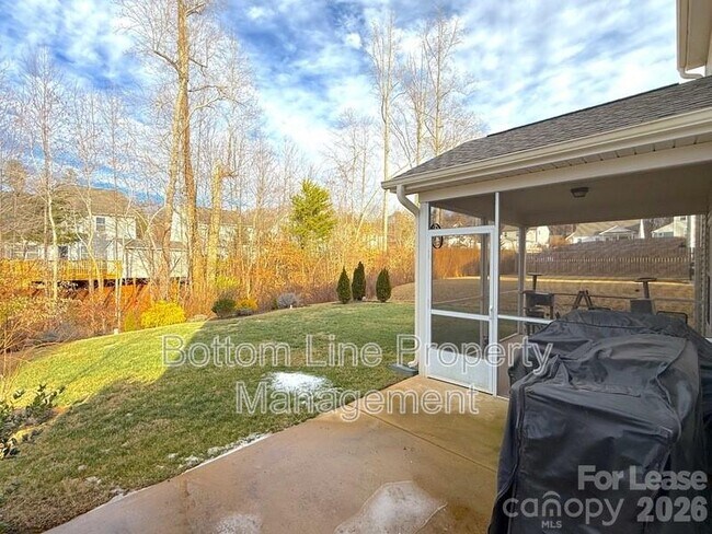 Building Photo - 2688 Andes Dr