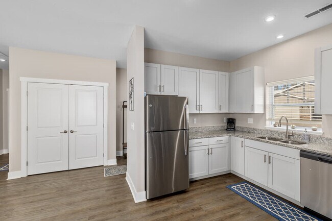 Building Photo - 3982 Malbec Dr