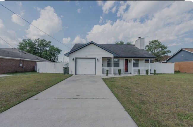 Building Photo - 908 Churchfield Dr