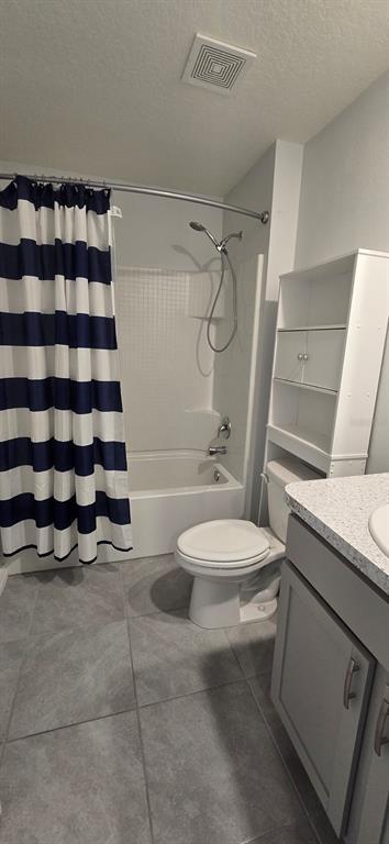 Building Photo - 8557 Triumph Cir