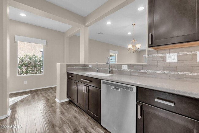 Building Photo - 10807 W El Cortez Pl