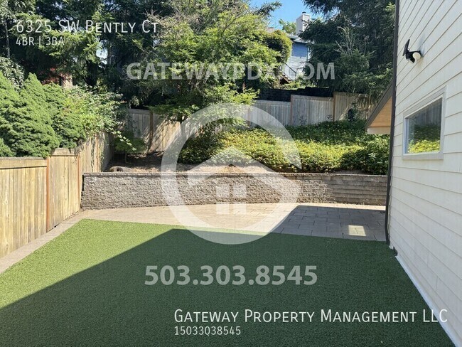 Building Photo - 6325 SW Bently Ct