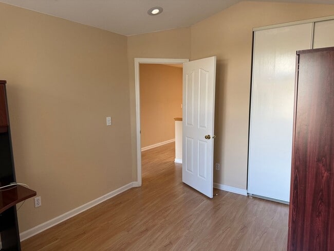 Building Photo - 212 Montevideo Cir