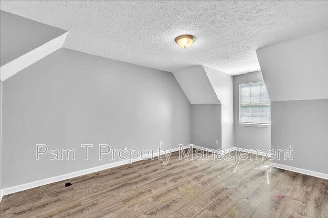 Building Photo - 234 Forest Ridge Dr