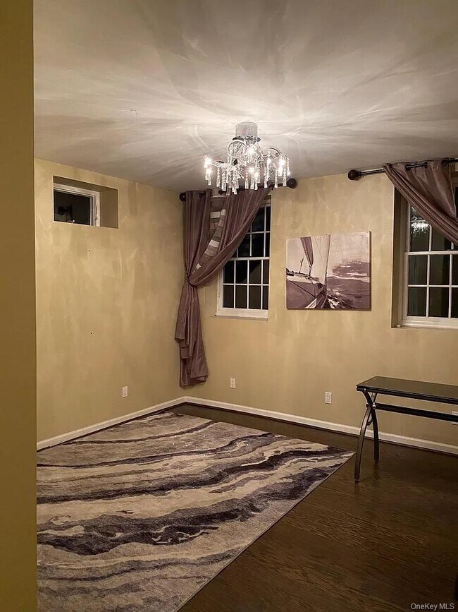 Building Photo - 24 Wilafra Pl