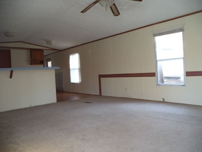 Primary Photo - 3 Bedroom 2 Bath Mobile Home