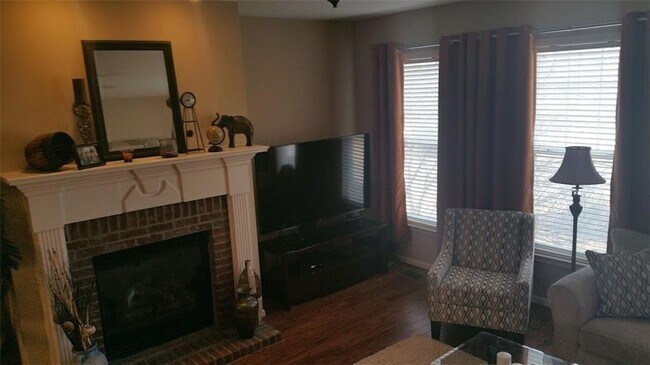 Building Photo - 4363 Grove Field Park NW