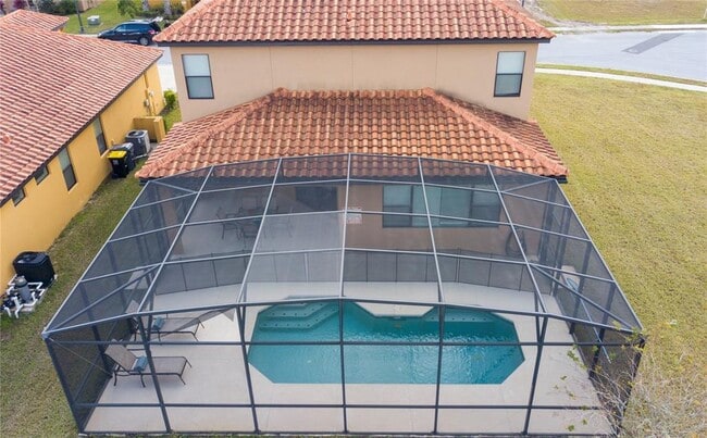 Building Photo - 2606 Rosemont Cir