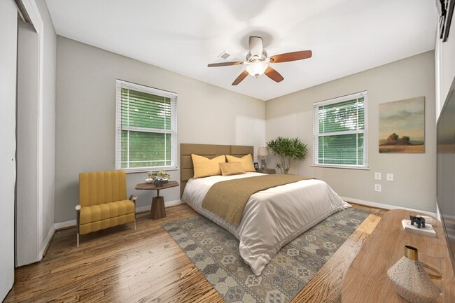 Building Photo - 4421 Lido Ln