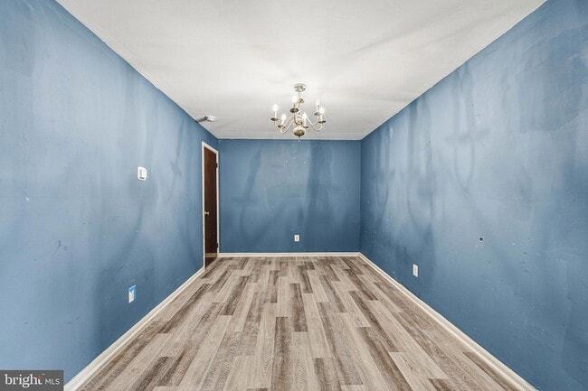 Building Photo - 507 E Airy St